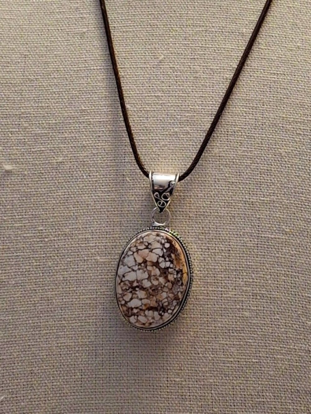 Handmade Wild Horse Jasper Gemstone Antique-design Pendant NWOT 432